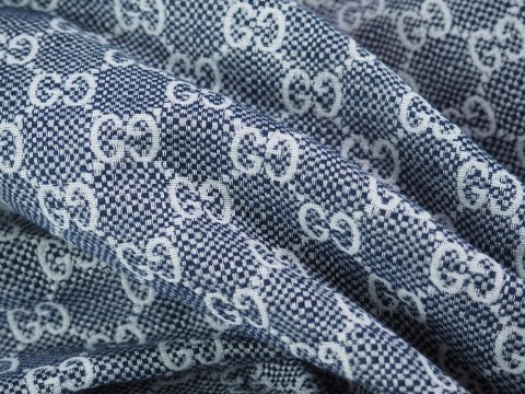 Żakard Gucci - Logotyp niebieski i biel Żakard Gucci - Logotyp niebieski i biel