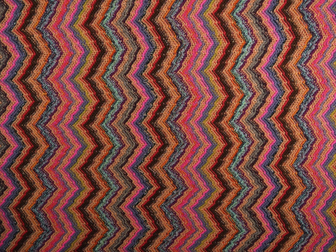 Wełna Missoni - Pomarańczowo-różowy zygzak Wełna Missoni - Pomarańczowo-różowy zygzak