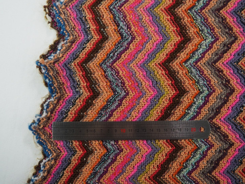 Wełna Missoni - Pomarańczowo-różowy zygzak Wełna Missoni - Pomarańczowo-różowy zygzak
