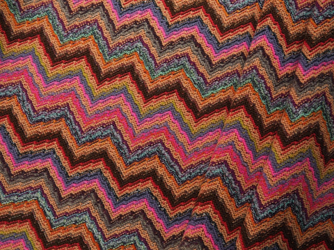 Wełna Missoni - Pomarańczowo-różowy zygzak Wełna Missoni - Pomarańczowo-różowy zygzak