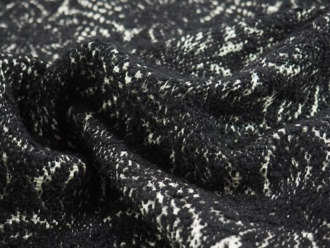 Wełna boucle - Dwustronna czerń biel Wełna boucle - Dwustronna czerń biel