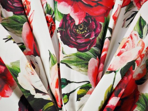 Jedwab Dolce&Gabbana - Peonie na bieli Jedwab Dolce&Gabbana - Peonie na bieli