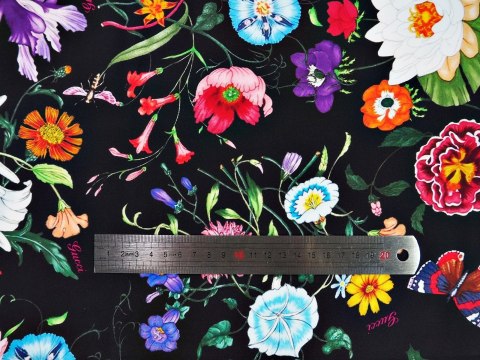 Jedwab Gucci - Kwiaty i owady Jedwab Gucci - Kwiaty i owady