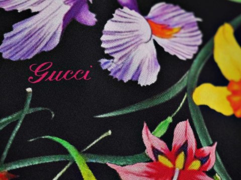 Jedwab Gucci - Kwiaty i owady Jedwab Gucci - Kwiaty i owady
