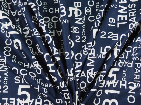 Bawełna sygnowana - Granatowe tło i napis Chanel Bawełna sygnowana - Granatowe tło i napis Chanel
