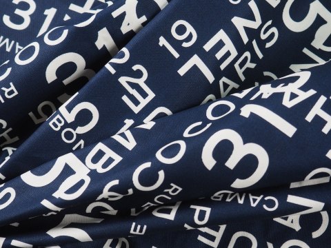 Bawełna sygnowana - Granatowe tło i napis Chanel Bawełna sygnowana - Granatowe tło i napis Chanel