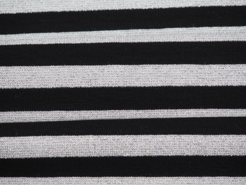 Dzianina wiskozowa - Czarne i srebrne paski lurex Dzianina wiskozowa - Czarne i srebrne paski lurex