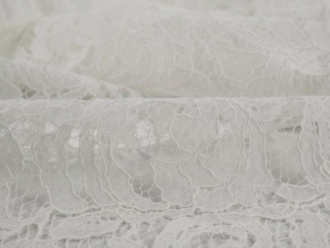 Koronka wiskozowa - Ornamenty śmietankowa biel Koronka wiskozowa - Ornamenty śmietankowa biel