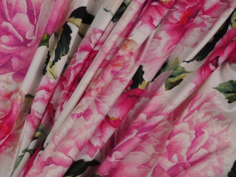 Dzianina wiskozowa - Różowe peonie na bieli Dzianina wiskozowa - Różowe peonie na bieli
