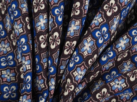 Żakard elastyczny - Niebieskie retro wzory Żakard elastyczny - Niebieskie retro wzory