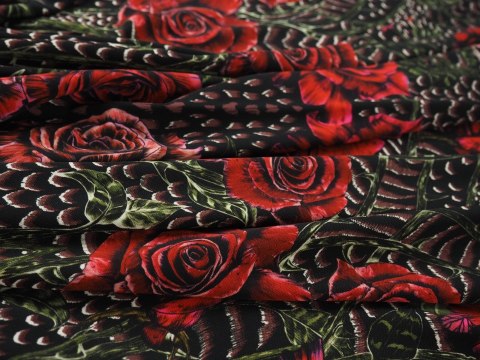 Dzianina wiskozowa - Czerwone róże Roberto Cavalli Dzianina wiskozowa - Czerwone róże Roberto Cavalli