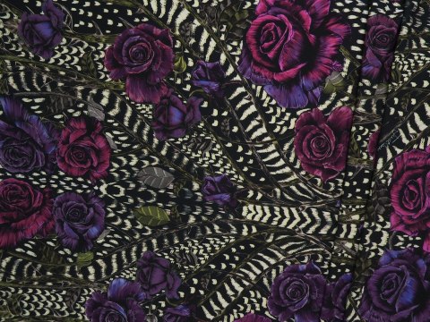 Dzianina wiskozowa - Fioletowe róże Roberto Cavalli Dzianina wiskozowa - Fioletowe róże Roberto Cavalli