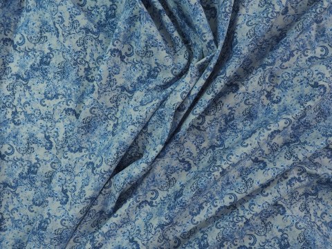 Bawełna - Niebieskie ornamenty na gołębim tle Bawełna - Niebieskie ornamenty na gołębim tle