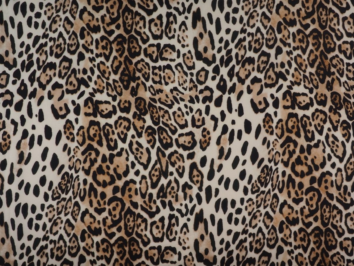 Jedwab twill - Piaskowa pantera Jedwab twill - Piaskowa pantera