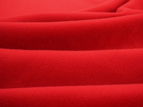 Wełna z kaszmirem - Klasyczna czerwień Wełna z kaszmirem - Klasyczna czerwień