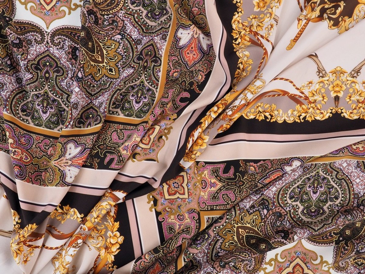 jedwab krepa herby i paisley panel jedwab krepa herby i paisley panel