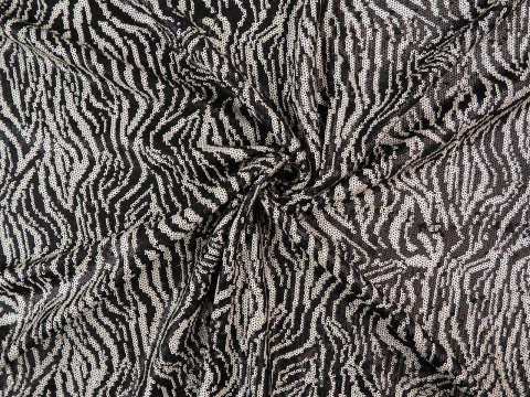 cekiny stylizowana czarnobiała zebra